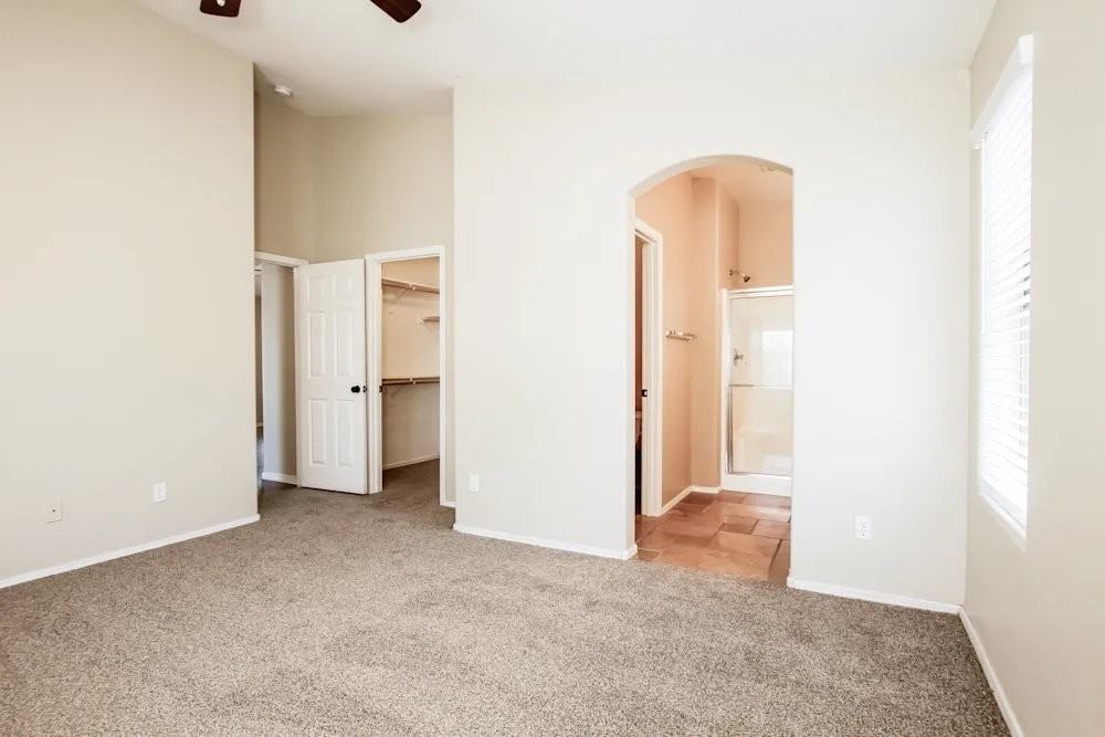 1627 W Minton St - Photo 5 of 9