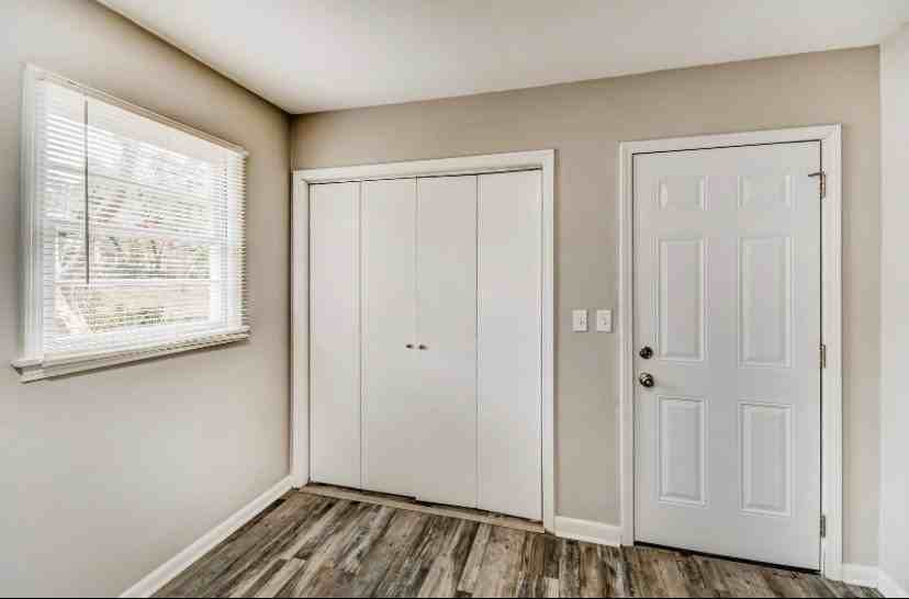 8436 9th Ave S - Photo 5 of 12