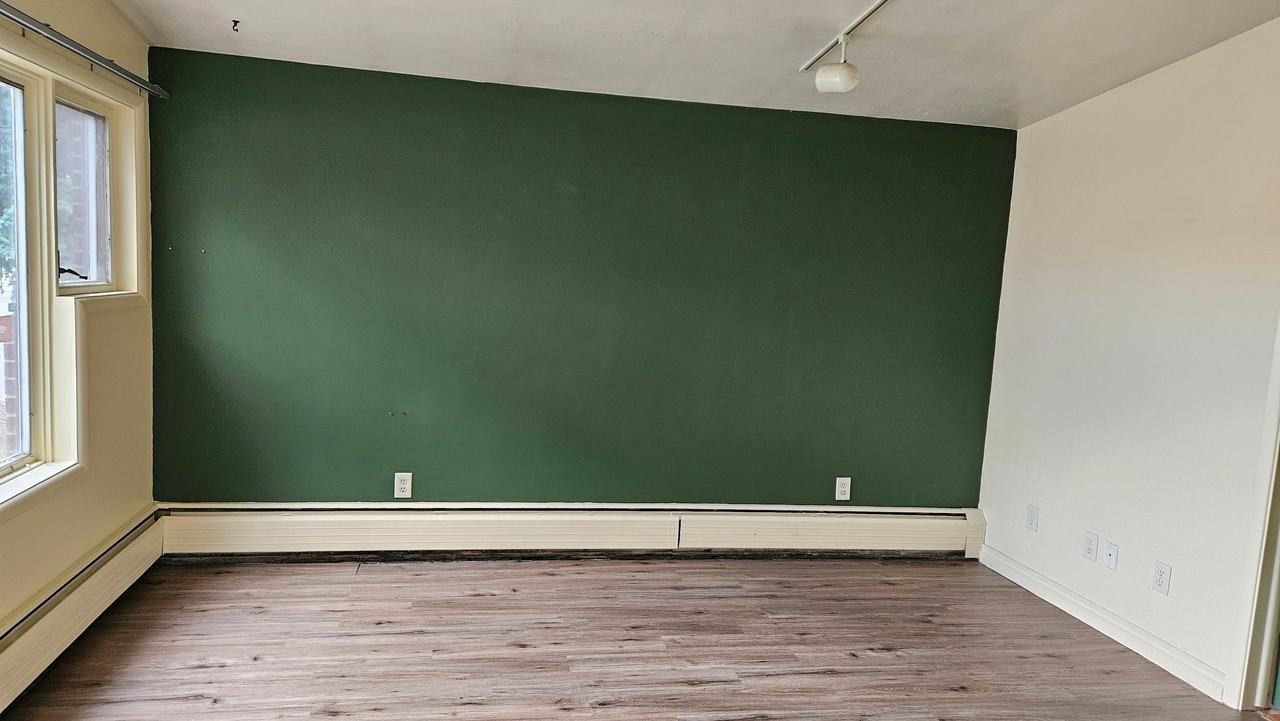1931 9th Ave - Photo 2 of 5