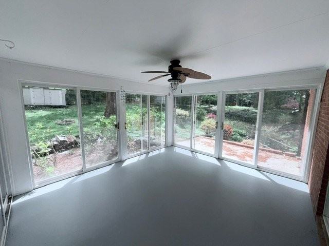 1114 Rustic Rd - Photo 5 of 19