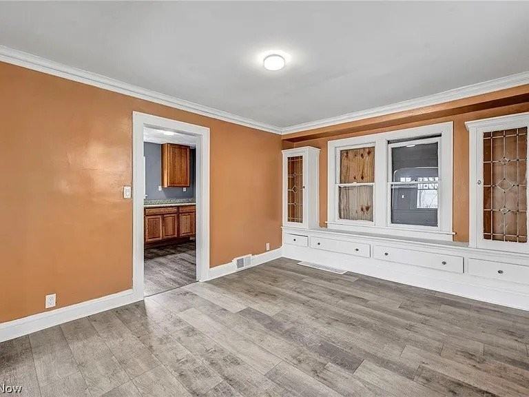 13313 Kuhlman Ave - Photo 2 of 9