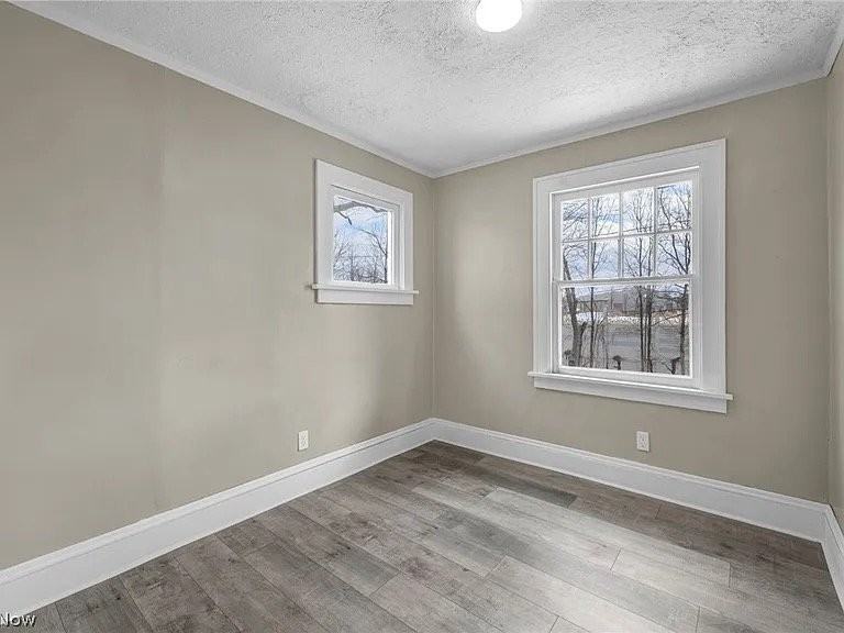 13313 Kuhlman Ave - Photo 7 of 9