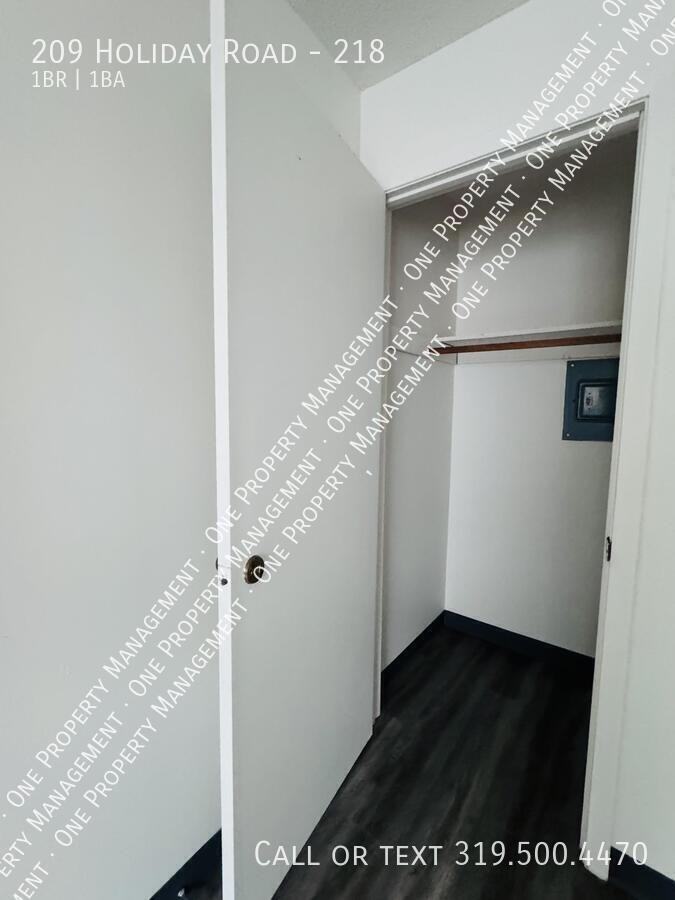 209 Holiday Rd #218 - Photo 5 of 12