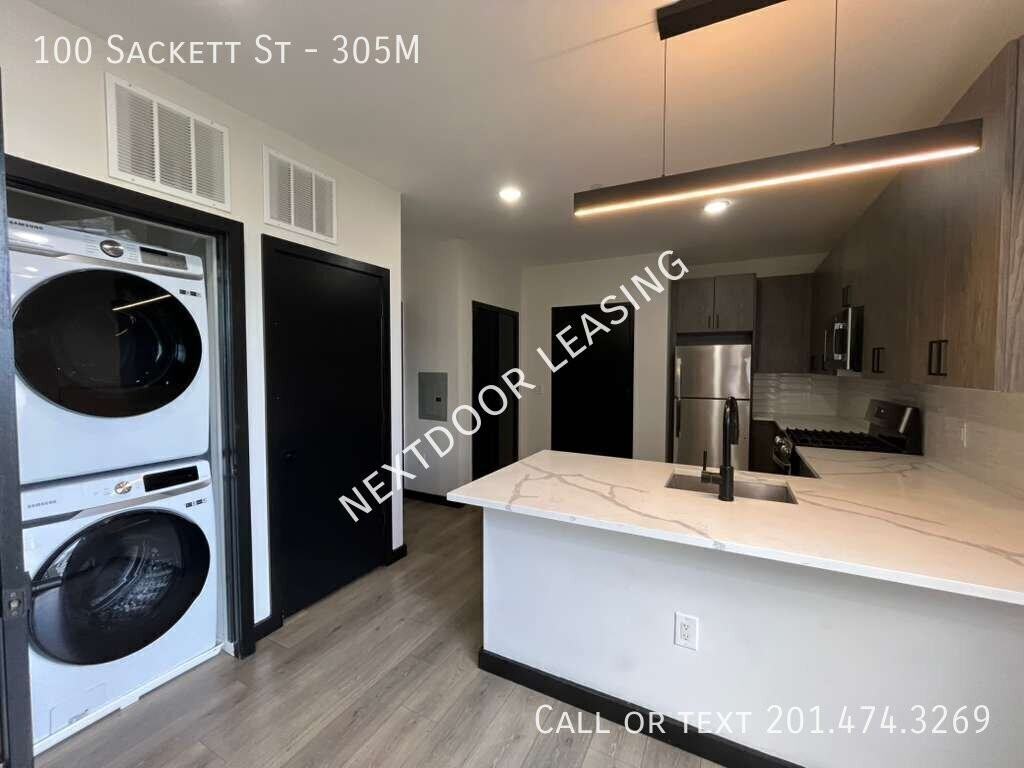 100 Sackett St #304M - Photo 2 of 10