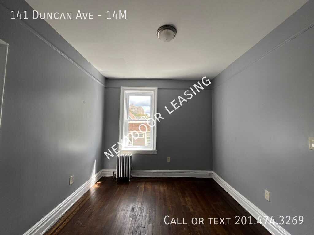 141 Duncan Ave #14M - Photo 5 of 8