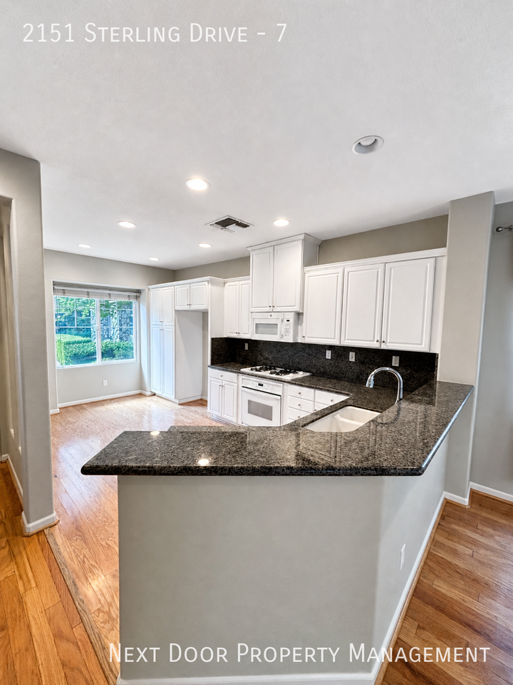 2151 Sterling Dr #7 - Photo 2 of 14