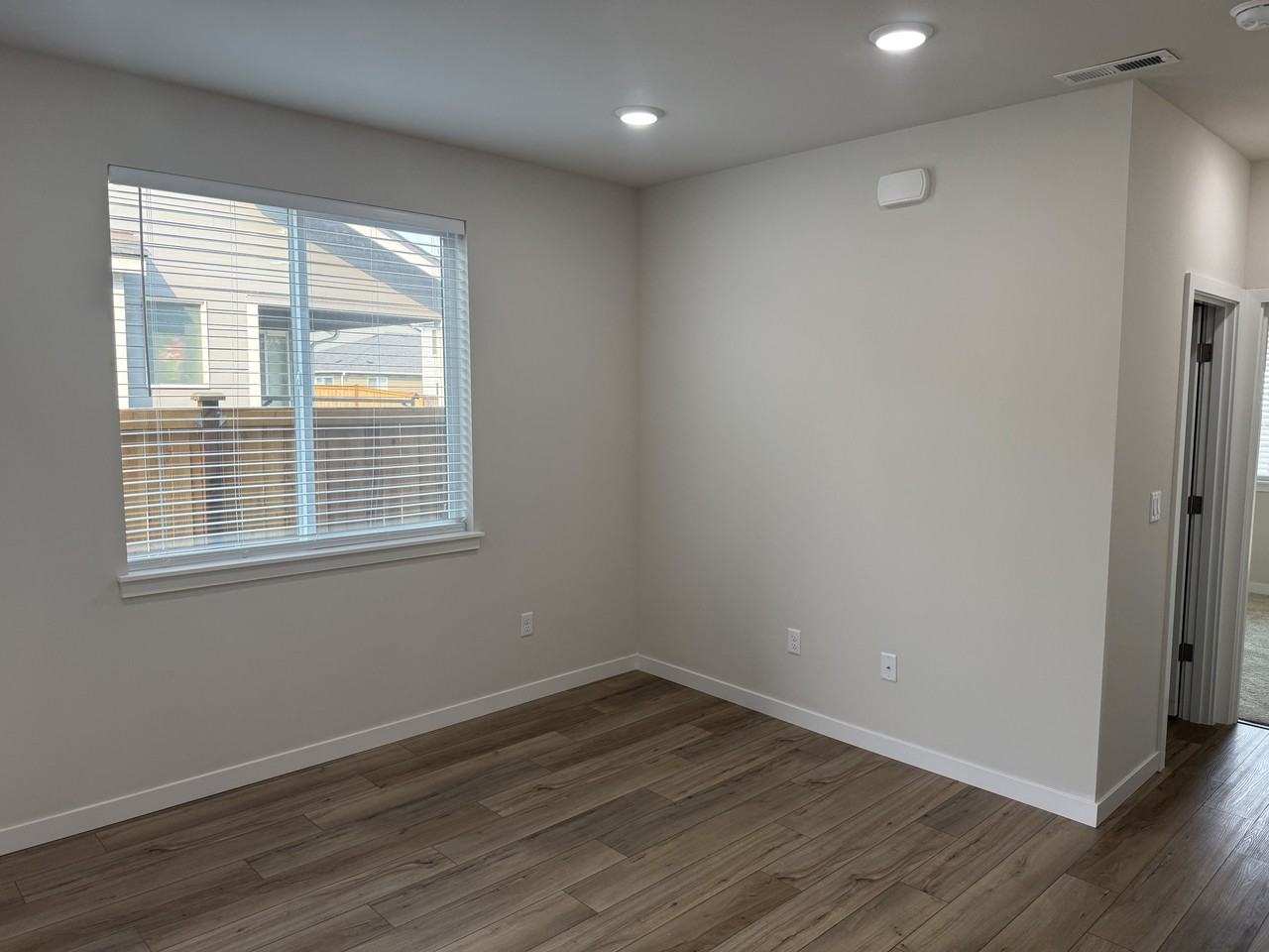 13307 Pines Ln E #NA - Photo 7 of 10
