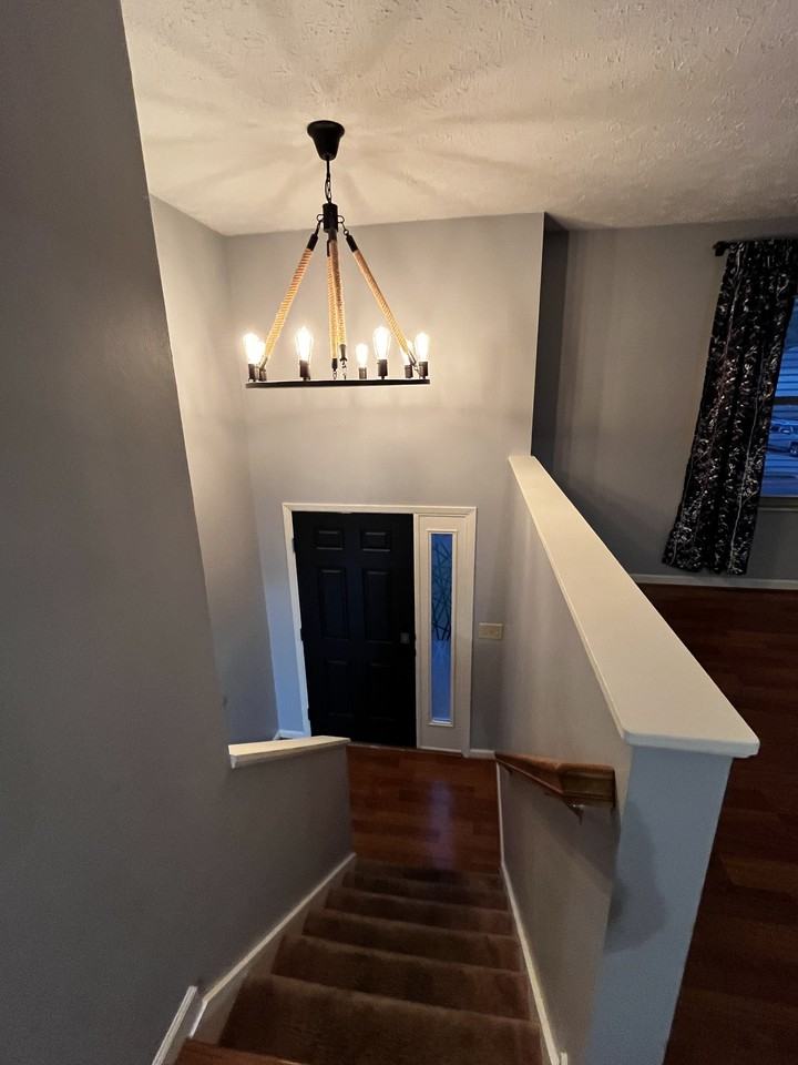 1069 Fairfield Dr #NA - Photo 2 of 31