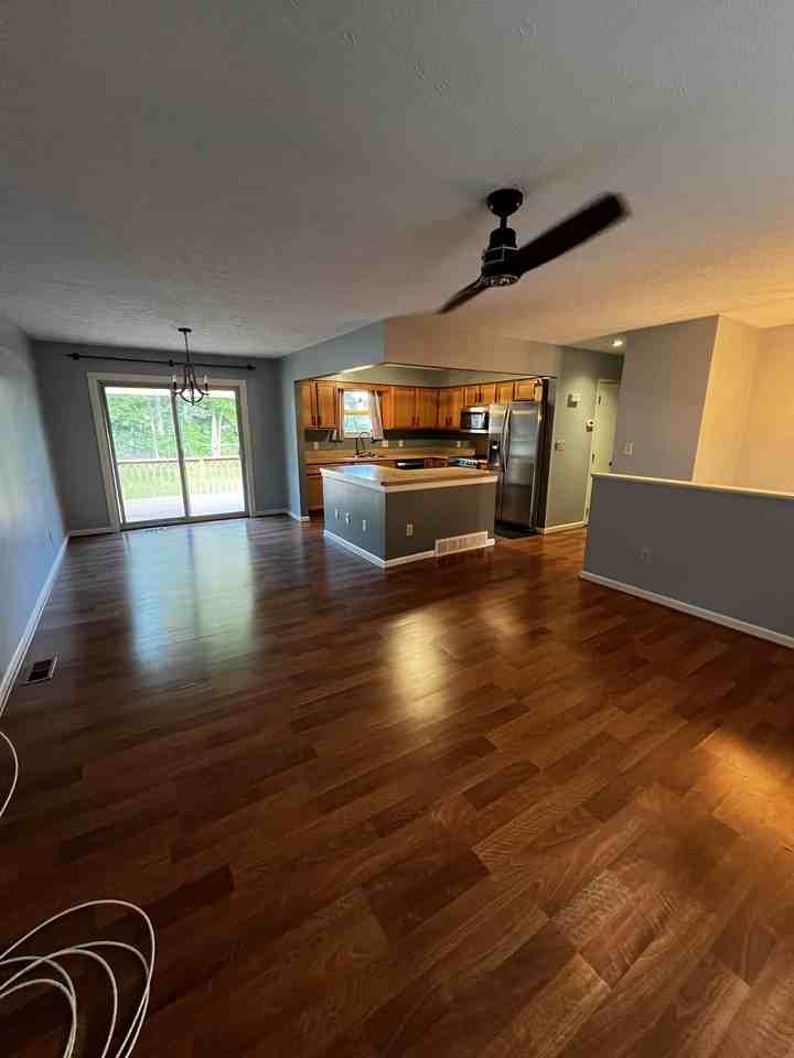1069 Fairfield Dr #NA - Photo 6 of 31
