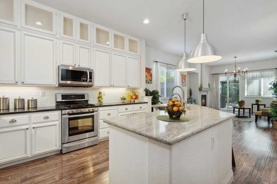 46 Diggins Dr #NA - Photo 3 of 20