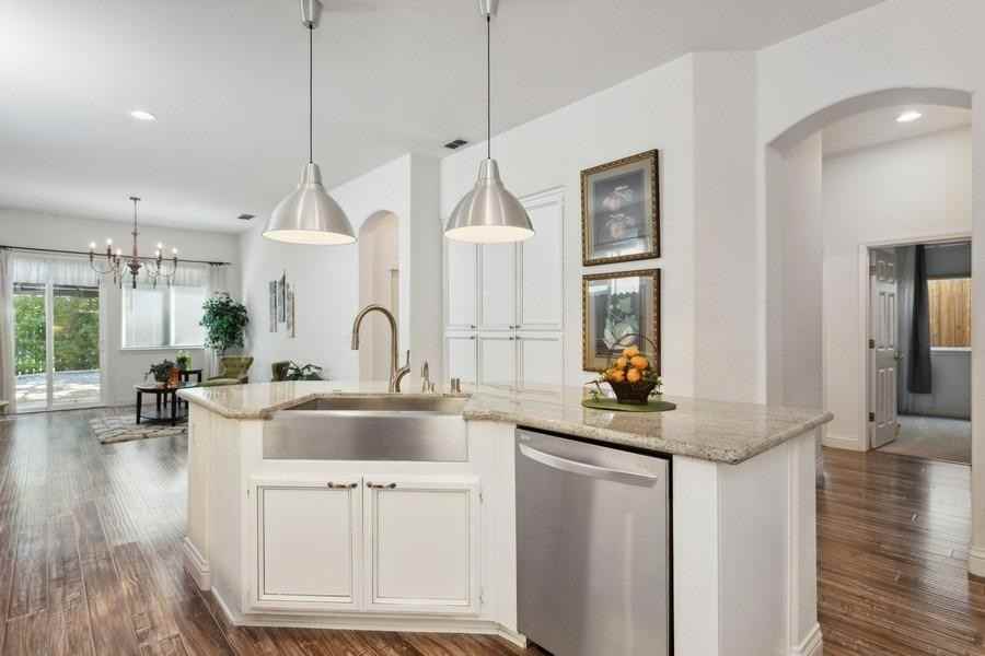 46 Diggins Dr #NA - Photo 4 of 20