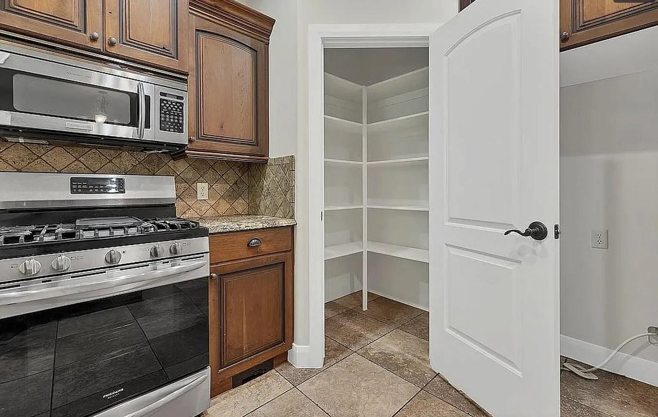 2422 S 2160 E #NA - Photo 3 of 23