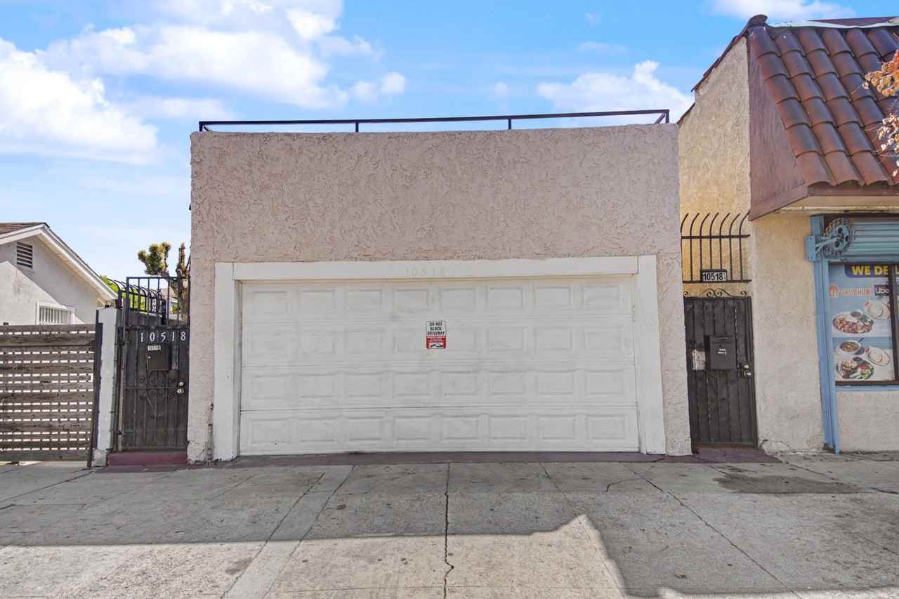 10518 S Vermont Ave #1-2 - Photo 3 of 20