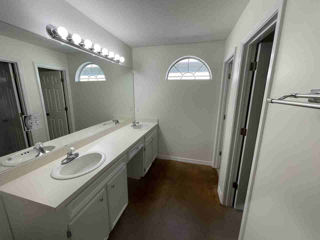 407 Friday Harbour #NA - Photo 4 of 22