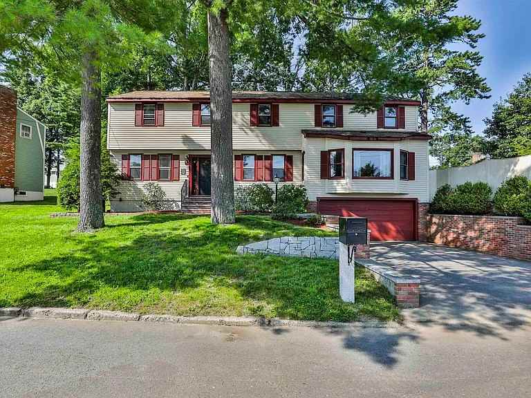28 Danbury Rd #NA - Photo 5 of 38