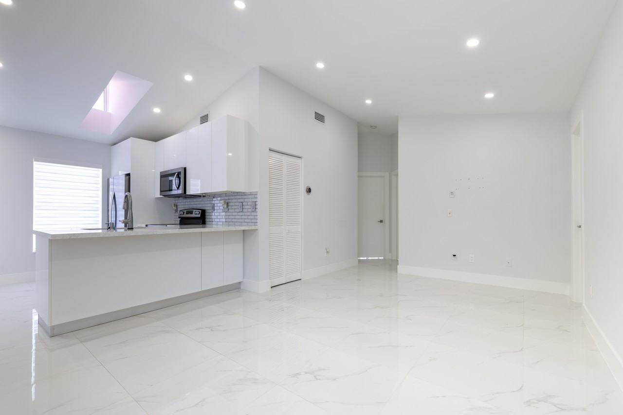 11090 Sw 153rd Ct #11090 - Photo 6 of 36
