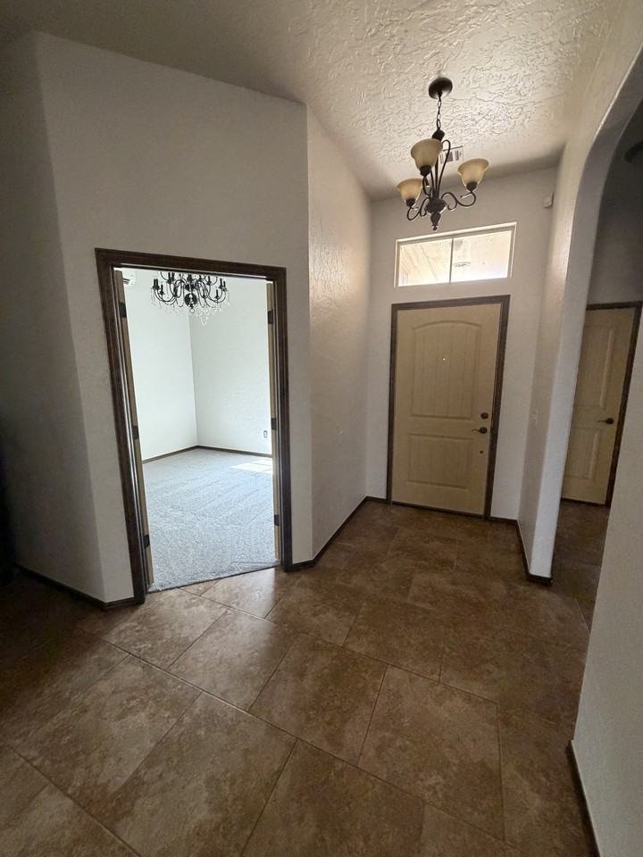 2709 Sw 97th Ct #NA - Photo 7 of 20