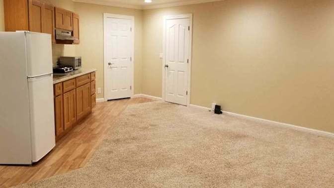 17531 Holiday Dr - Photo 2 of 10