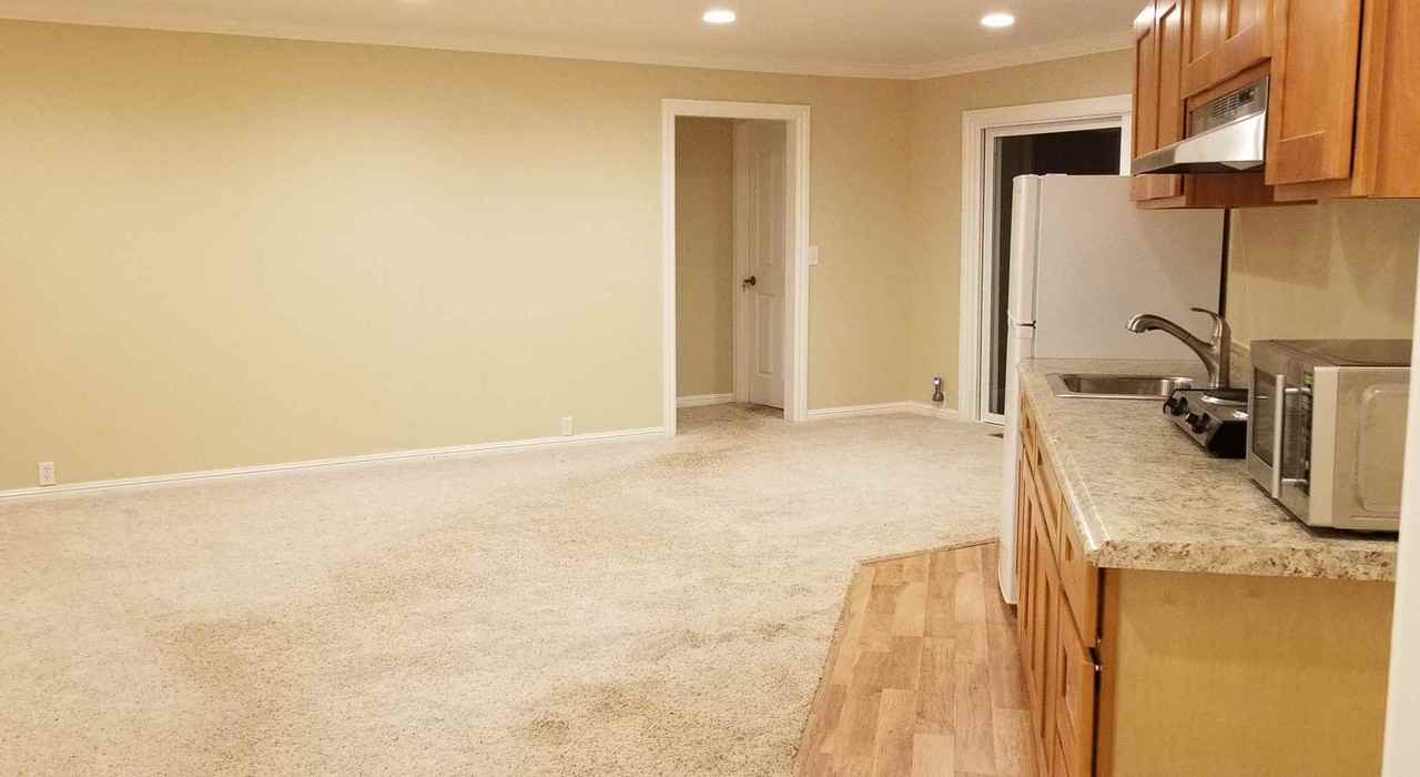 17531 Holiday Dr - Photo 3 of 10