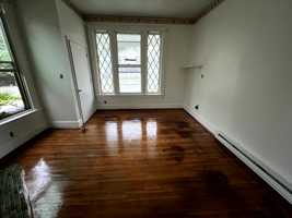 featured image of 2000 Grace St #2