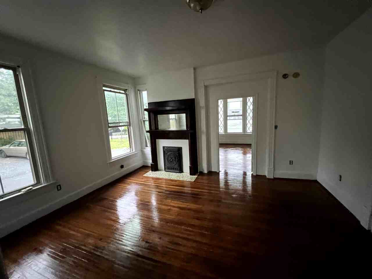 2000 Grace St #2 - Photo 3 of 11
