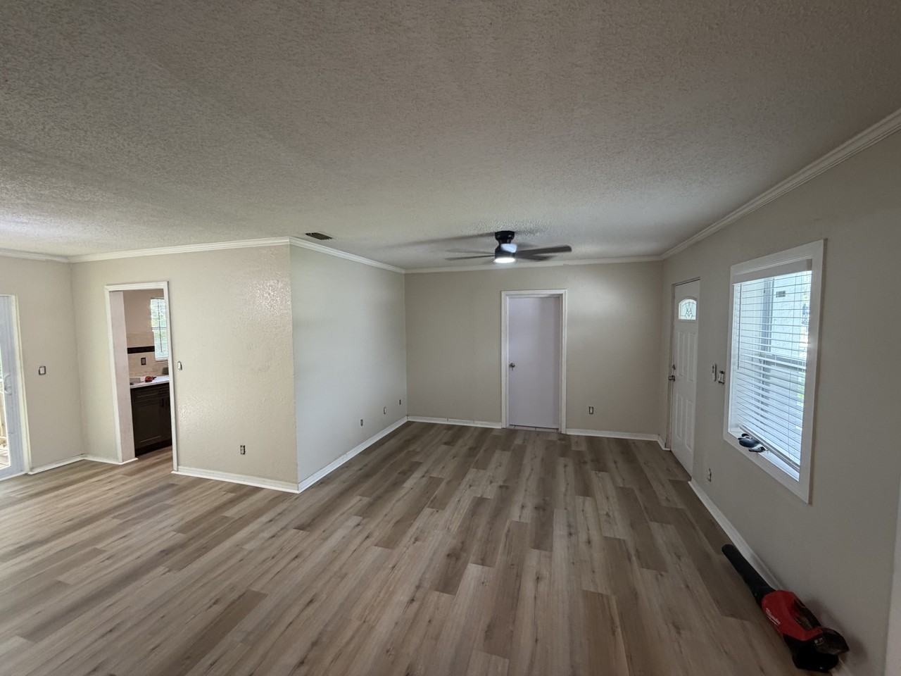 4811 E Clifton St #NA - Photo 3 of 6