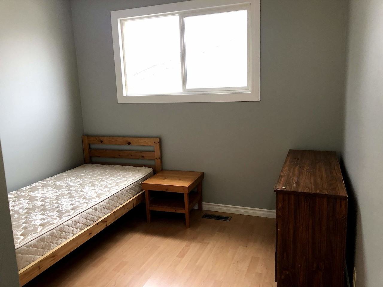 243 Whitefield Dr Ne - Photo 3 of 4