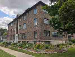 featured image of 504 3rd St #3