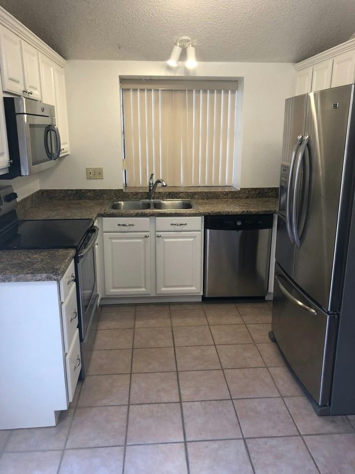 3491 North Arizona Avenue, Unit 93 - Photo 4 of 21