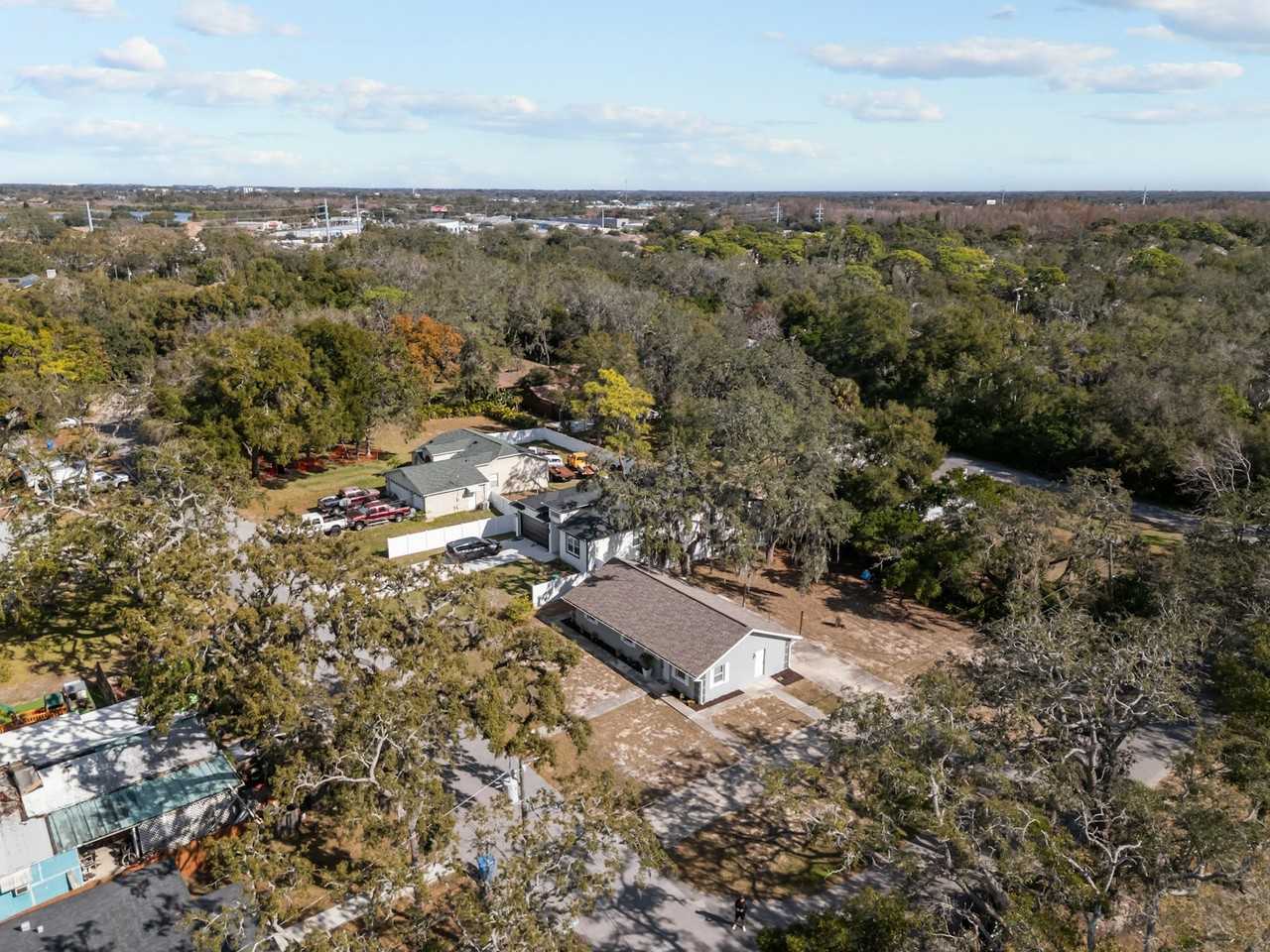 1682 Wilmar Avenue - Photo 5 of 32