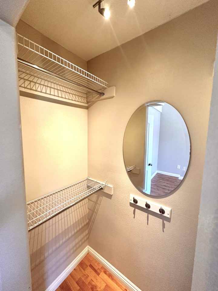 528 N Parker St #NA - Photo 7 of 21