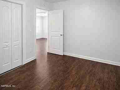 1671 W 35th St - Photo 7 of 19