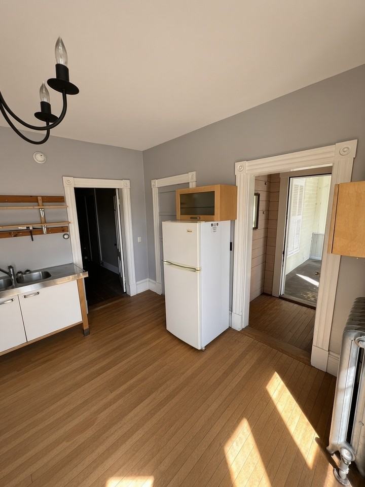 40 Highland Street, Unit A - Photo 5 of 7