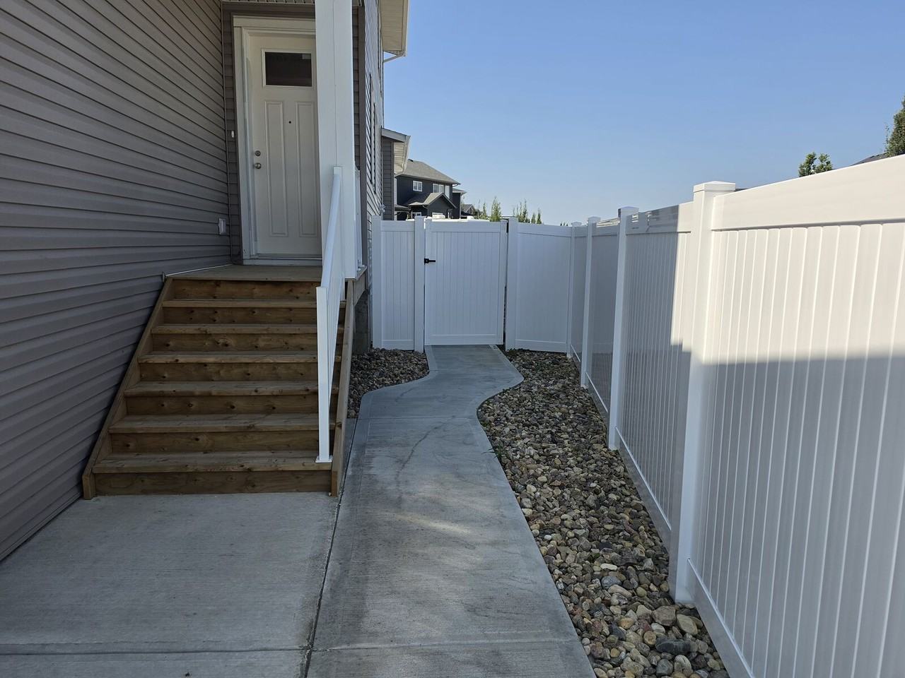 164 Lindman Ave - Photo 3 of 15