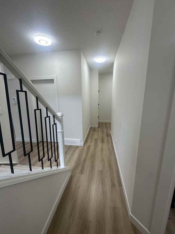 63 Belvedere Green Se - Photo 7 of 32