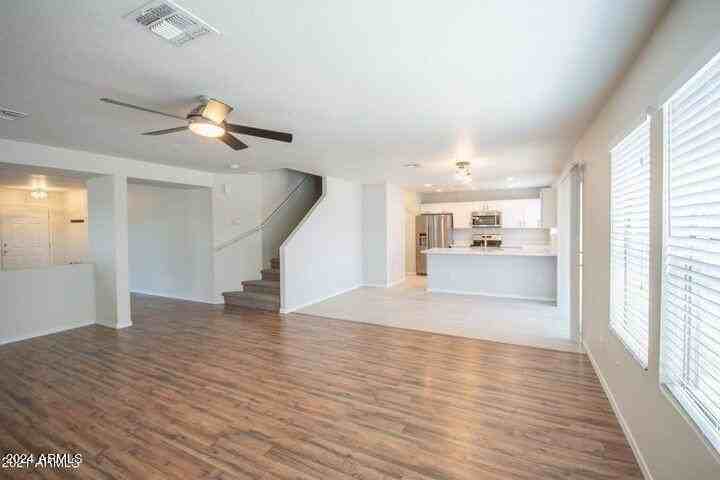 3683 E Constitution Dr - Photo 7 of 28