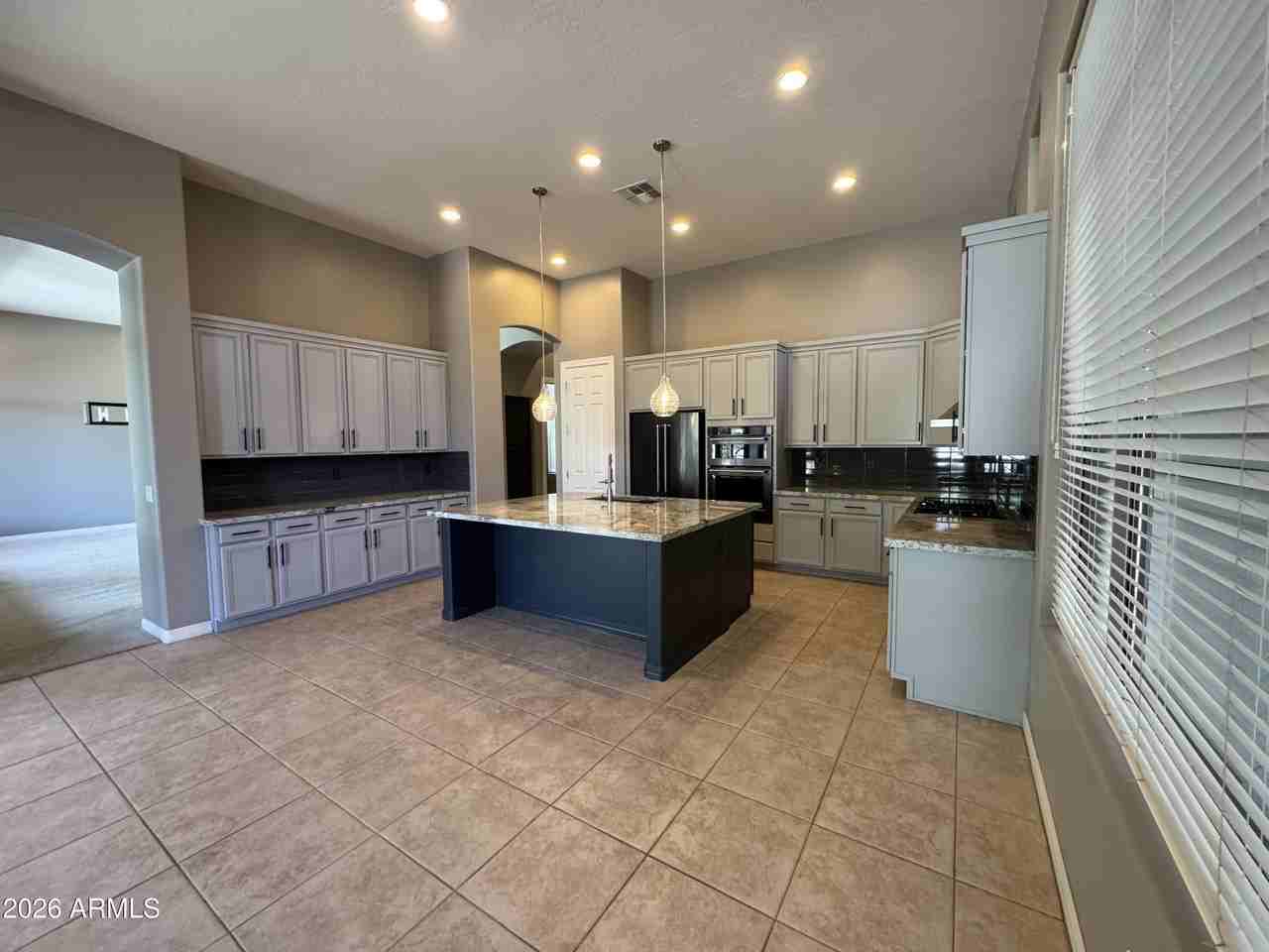 3172 E Birchwood Pl - Photo 5 of 50