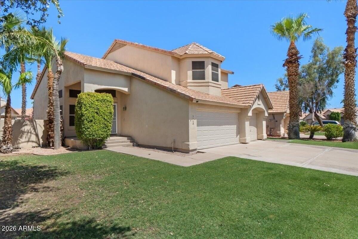 3260 S Laguna Dr - Photo 3 of 49