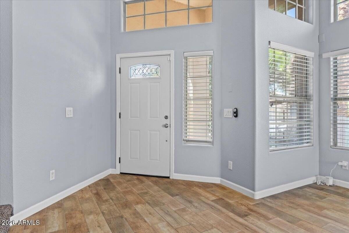 3260 S Laguna Dr - Photo 6 of 49