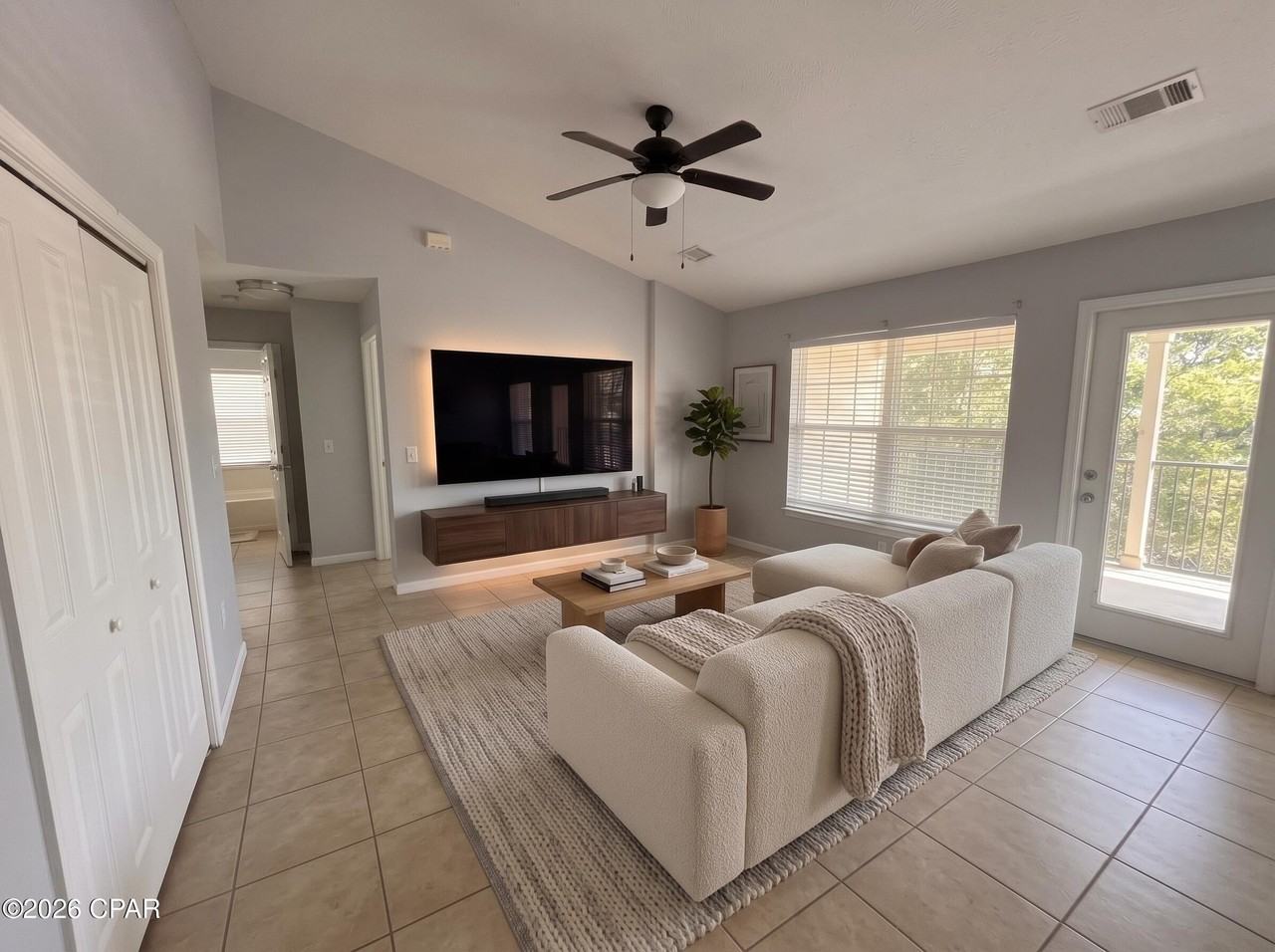 131 Gwyn Dr #D - Photo 5 of 18