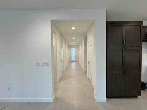 Baker Ct - Photo 7 of 27