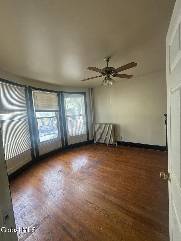 278 Sheridan Ave #1 - Photo 2 of 13