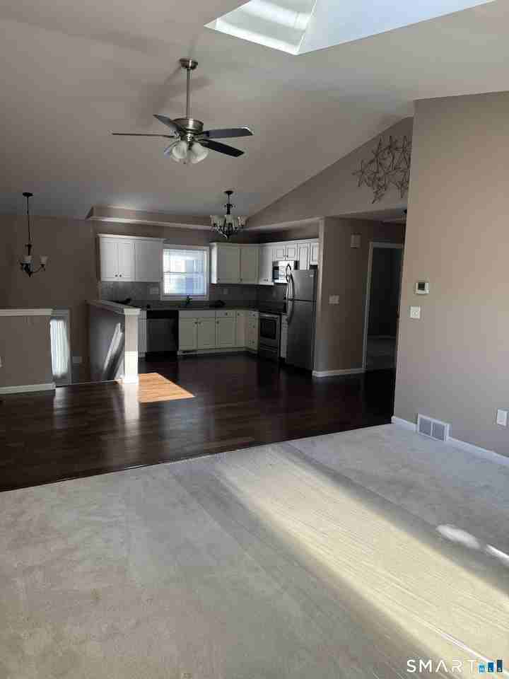83 Myrtle St #83 - Photo 4 of 19