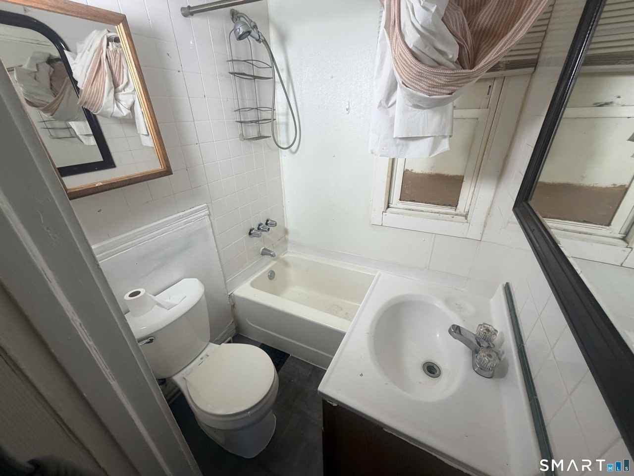 243 Center St #1stFL - Photo 4 of 7