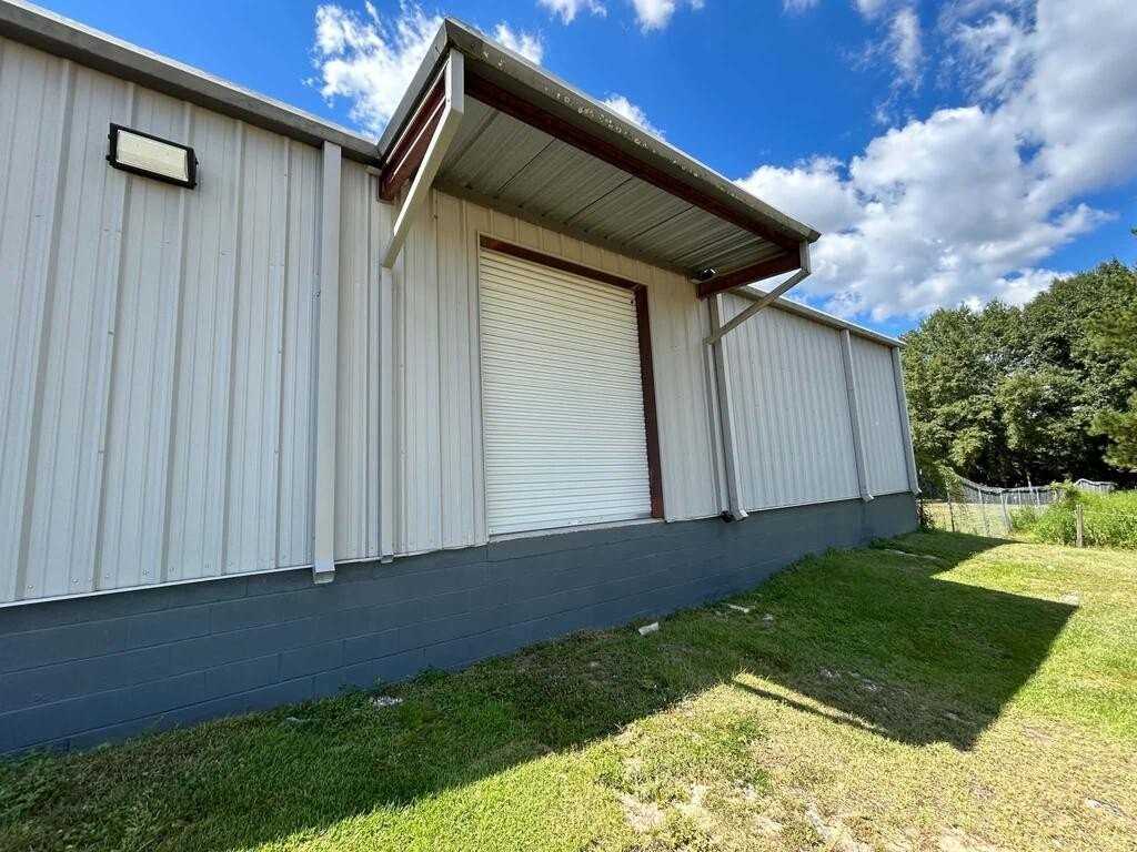 383 Kelley Dr - Photo 6 of 27
