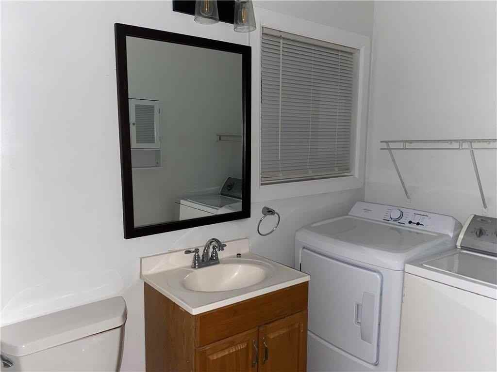 1731 River St Ne - Photo 5 of 10