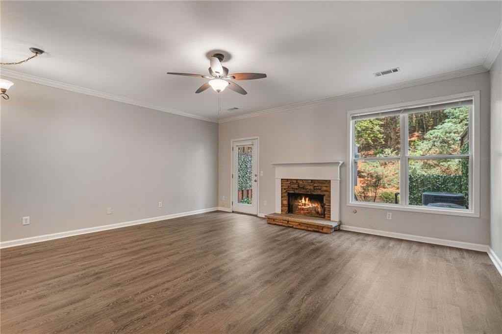 1030 Firethorne Pass - Photo 7 of 24