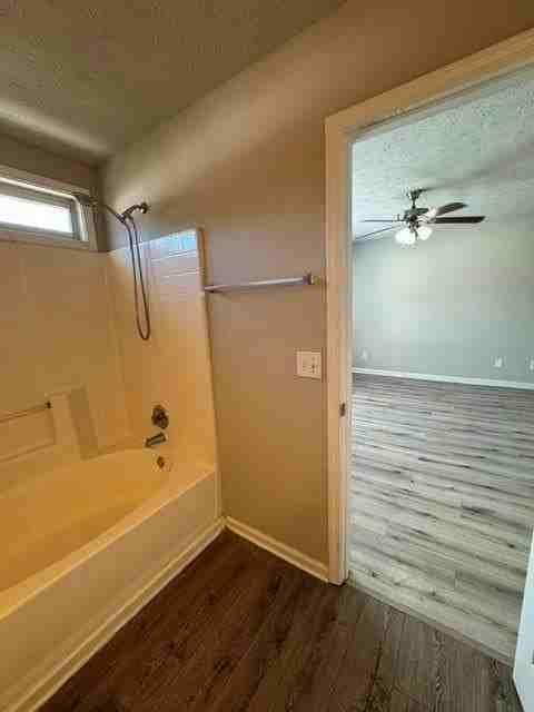 205 Harmony Ct - Photo 5 of 18