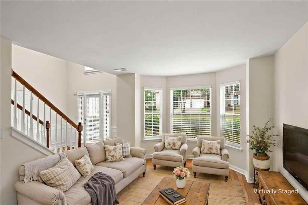 5073 Laythan Jace Ct - Photo 5 of 26