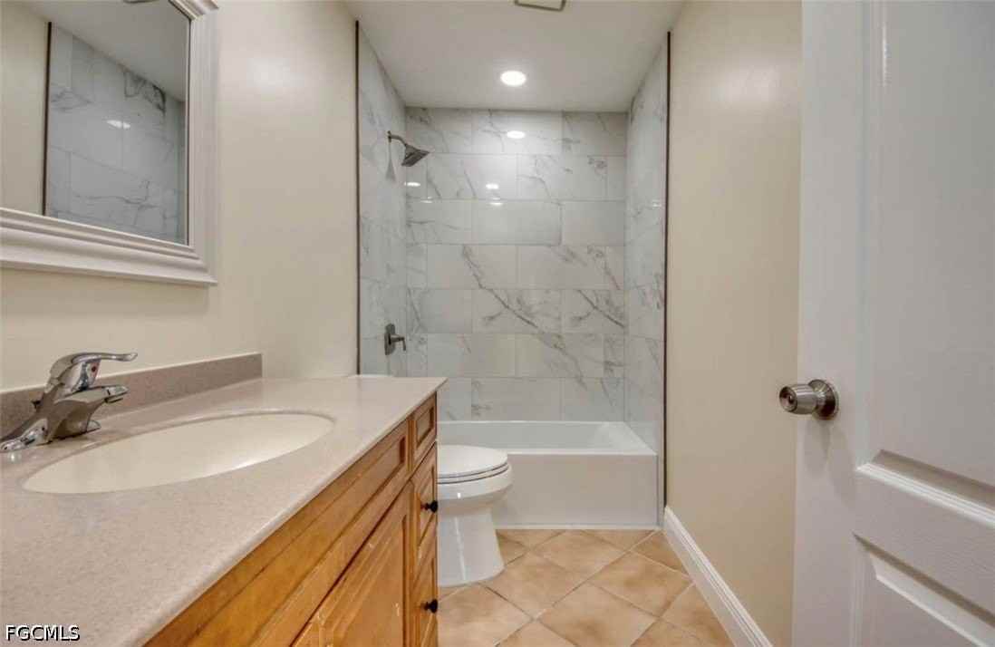 528 Sw 25th Ter - Photo 4 of 7